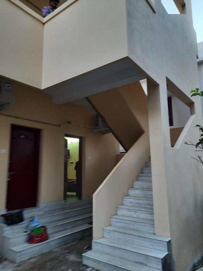 Raghavi Tourist Home Канякумари Екстериор снимка