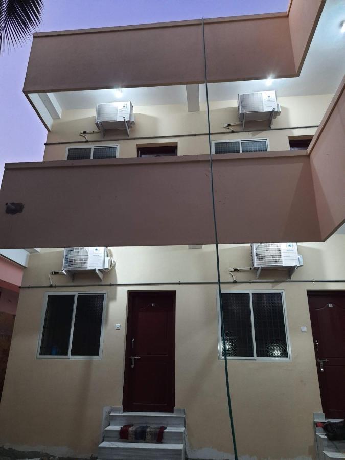 Raghavi Tourist Home Канякумари Екстериор снимка