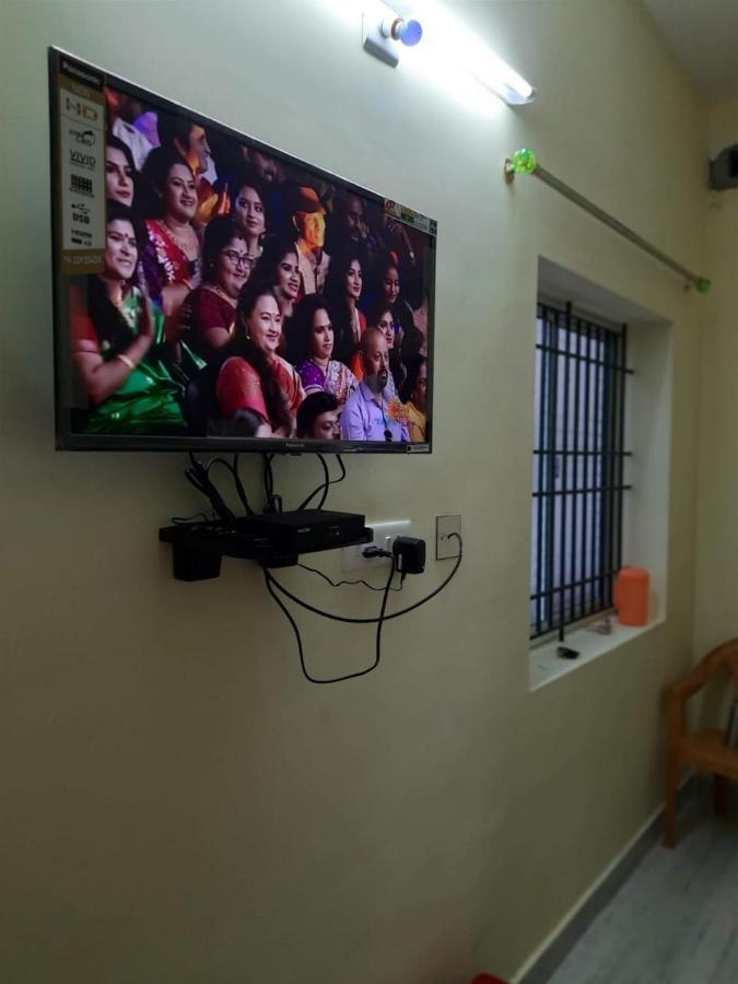 Raghavi Tourist Home Канякумари Екстериор снимка